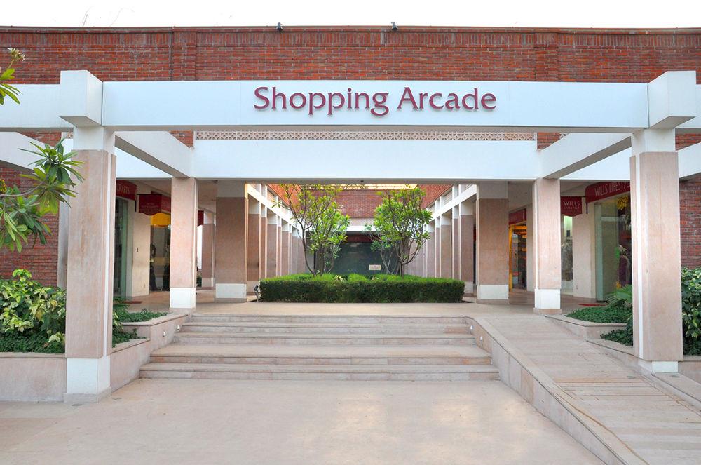 Itc Mughal, A Luxury Collection Resort & Spa, Agra Agra  Exterior foto Shopping Arcade